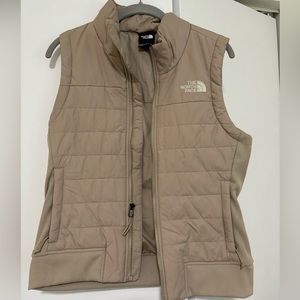 Women’s NorthFace Tan vest